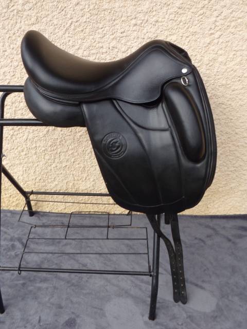 Sella da dressage Forestier  17" - 2023