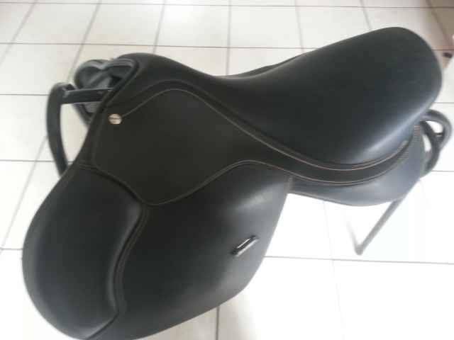 Sella da salto ostacoli Wintec  17.5" - 2014