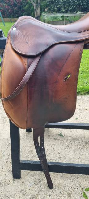 Sella da dressage Forestier  17" - 2004