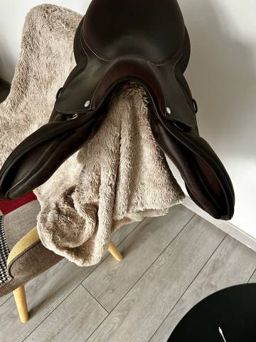 Sella da salto ostacoli Forestier  17.5" - 2023
