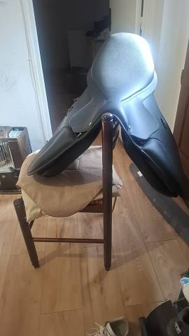 Sella mista Wintec  17.5" - 2025