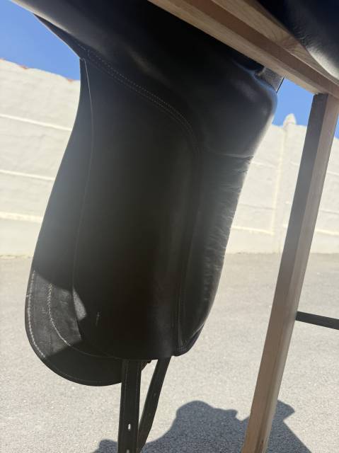 Sella da dressage Zaldi  17.5" - 2020