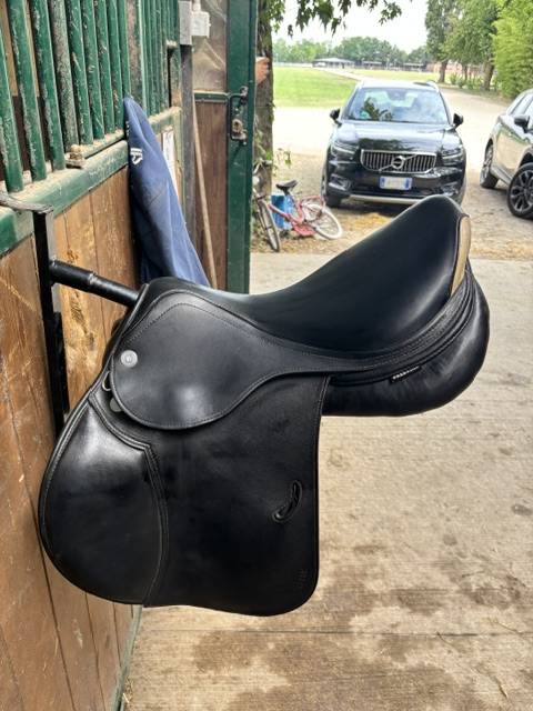 SELLA CAVALLO DELLA PRESTIGE