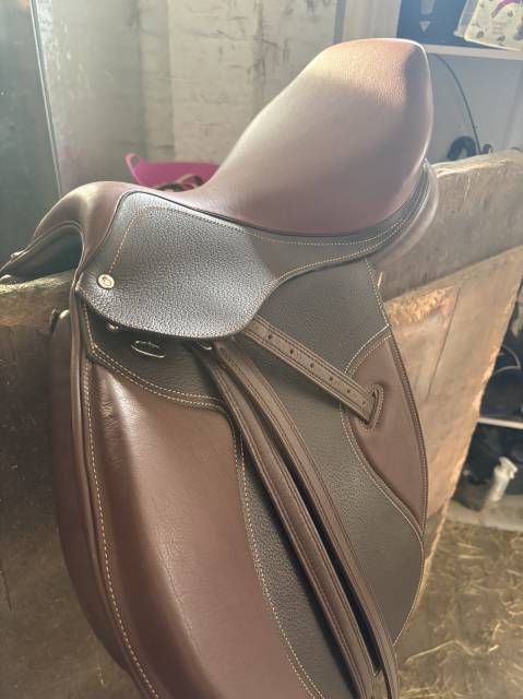Sella mista Decathlon  17.5" - 2024