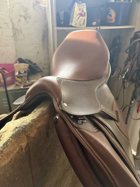 Sella mista Decathlon  17.5" - 2024