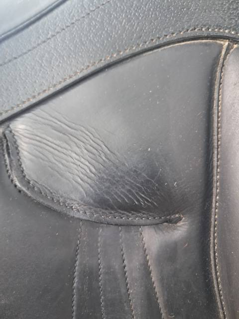 Sella da dressage Devoucoux  17.5" - 2020