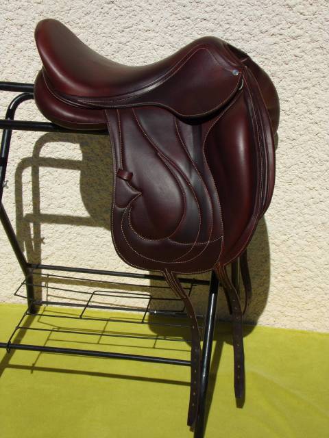 Sella da dressage Antar&egrave;s  17.5" - 2024