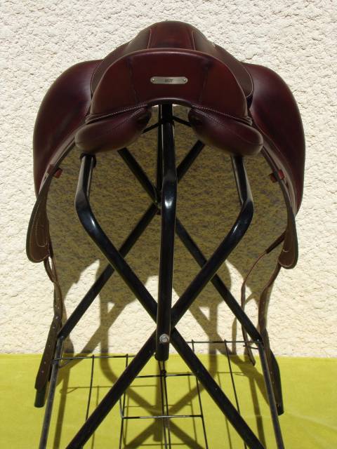 Sella da dressage Antar&egrave;s  17.5" - 2024