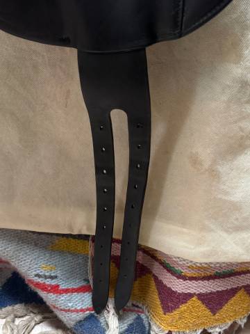 Sella da dressage Forestier  17.5" - 2015