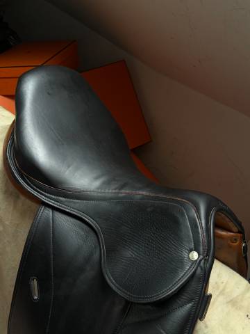 Sella da dressage Forestier  17.5" - 2015