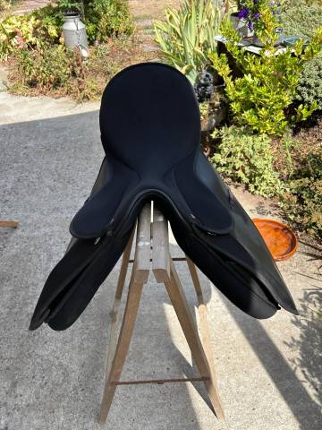 Altra sella   17" - 2010