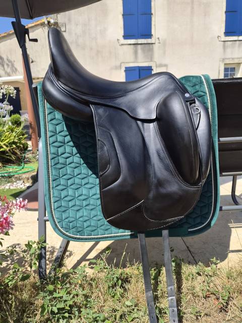Sella da dressage Antar&egrave;s  18" - 2019