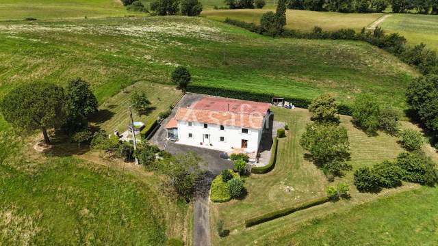 Propriet&agrave; rurale In vendita Gers
