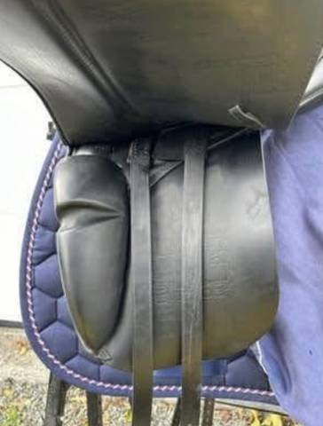 Sella da dressage Stubben  17" - 2012