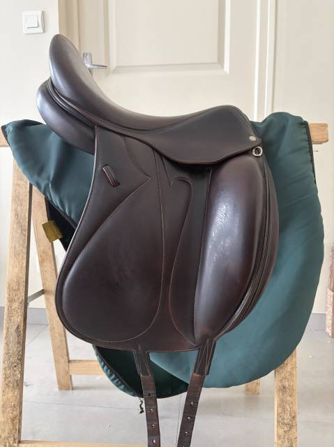 Sella da dressage Devoucoux MAKILA  17.5" - 2007
