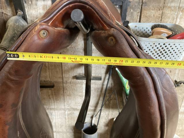 Sella da dressage Belloir Saumur 16.5" - 2013