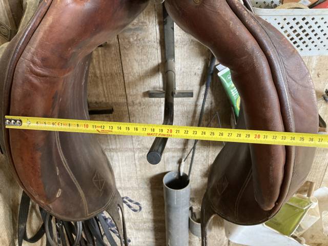 Sella da dressage Belloir Saumur 16.5" - 2013