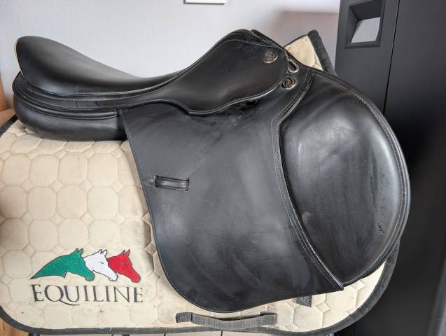 Sella da salto ostacoli Prestige Italia Paris Classic  17" - 2021
