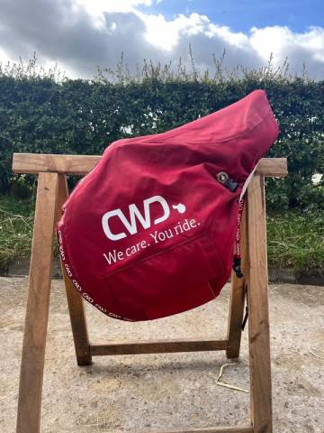 Sella mista CWD  17.5" - 2024