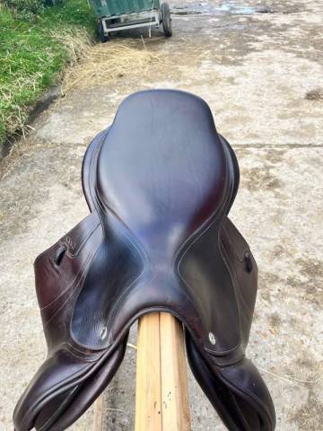 Sella mista CWD  17.5" - 2024