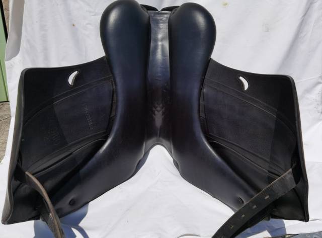 Sella da dressage Equipe  17" - 2015