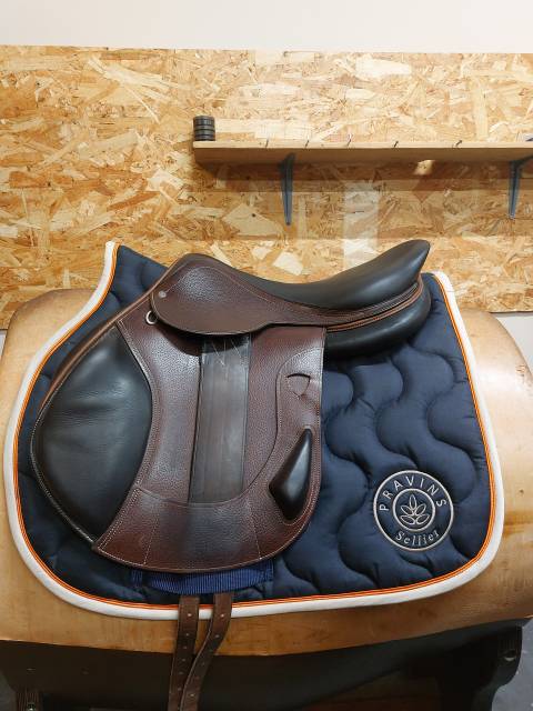 Sella da cross Atelier de Pravins  17.5" - 2022