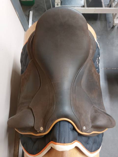 Sella da dressage Atelier de Pravins  17.5" - 2021