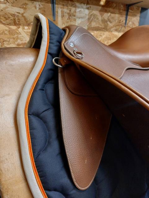 Sella da trekking Atelier de Pravins Randonn&eacute;e 17.5" - 2022