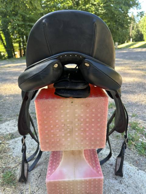 Sella da dressage Antar&egrave;s  17.5" - 2020