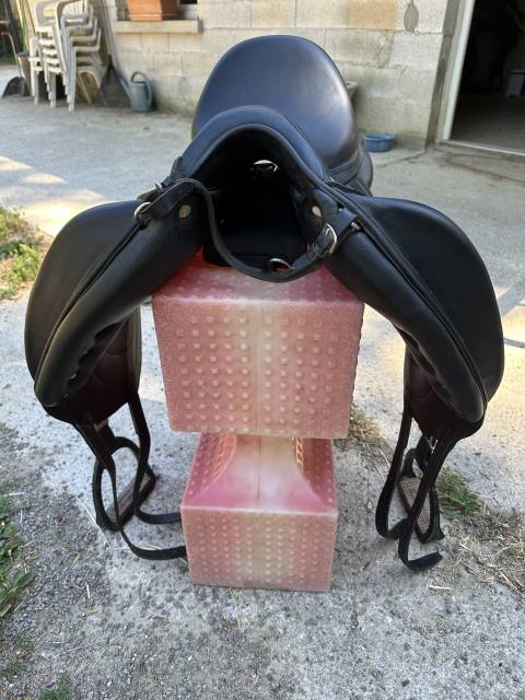 Sella da dressage Antar&egrave;s  17.5" - 2020