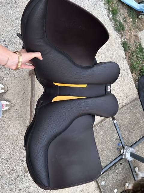Sella mista Wintec  17.5" - 2026