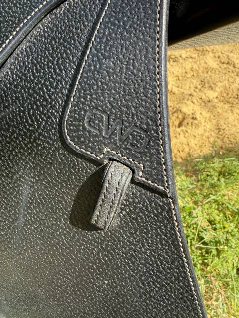 Sella mista CWD  17.5" - 2025