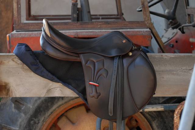 Sella mista Prestige Italia Arezzo 17" - 2019