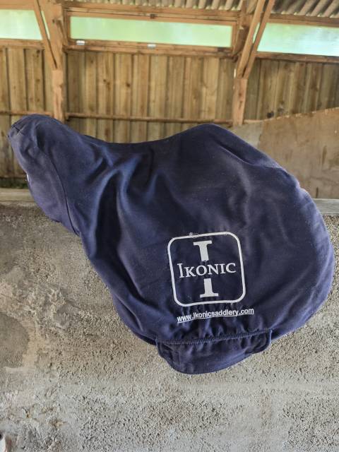 Sella mista Ikonic  16.5" - 2020