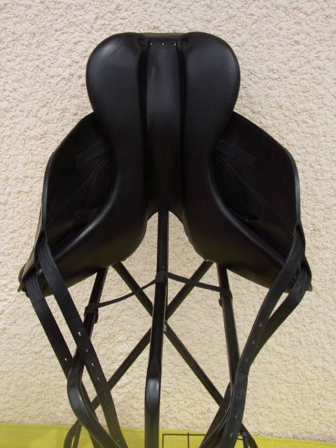 Sella da dressage Forestier  17" - 2024