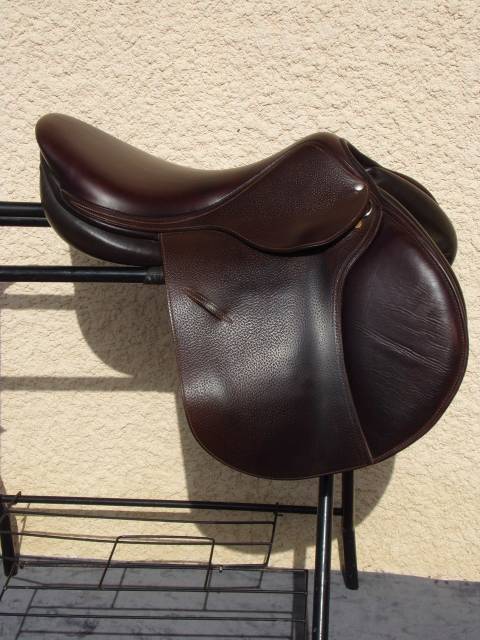 Sella da salto ostacoli Childeric L 17.5" - 2021