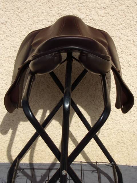 Sella da salto ostacoli Childeric L 17.5" - 2021
