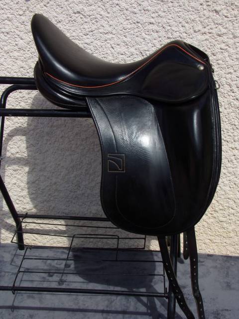 Sella da dressage Childeric  17.5" - 2020