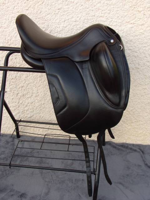 Sella da dressage Antar&egrave;s  17.5" - 2022