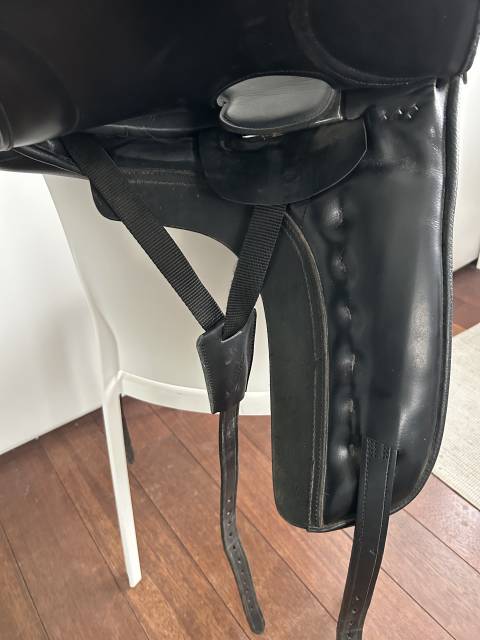 Sella da dressage Ludomar  17.5" - 2020