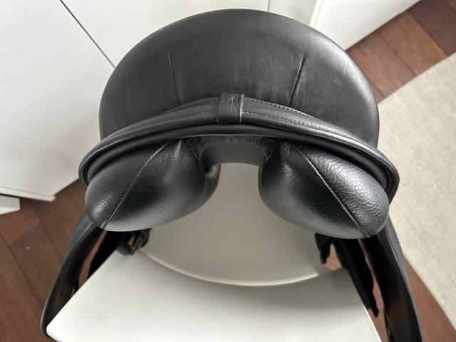 Sella da dressage Ludomar  17.5" - 2020