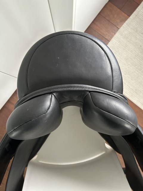Sella da dressage Zaldi Castel 18" - 2025