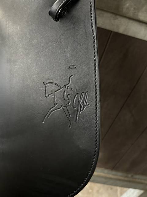 Sella da dressage Prestige Italia  18" - 2025