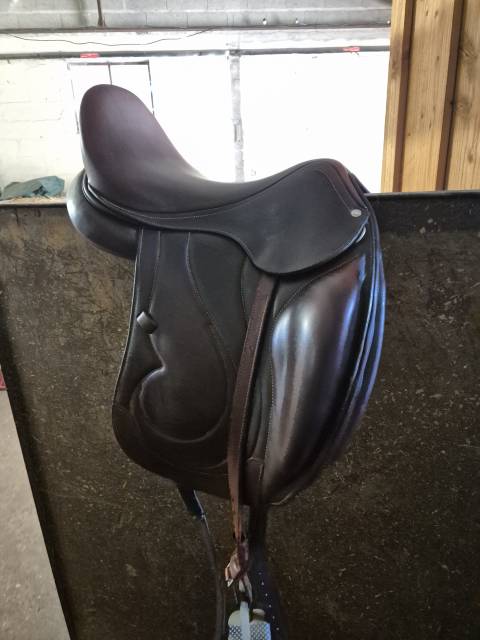 Sella da dressage Antar&egrave;s  17.5" - 2018