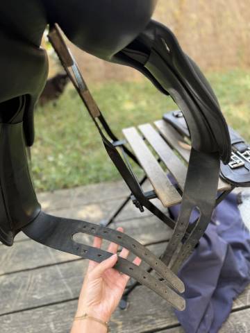 Sella da dressage Fleur de Lys  17" - 2022