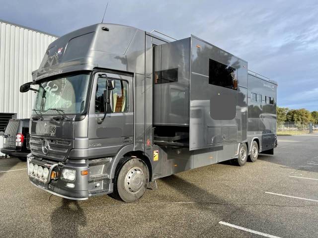 Camion per Cavalli Mercedes Mercedes Actros JK 2008 Occasione