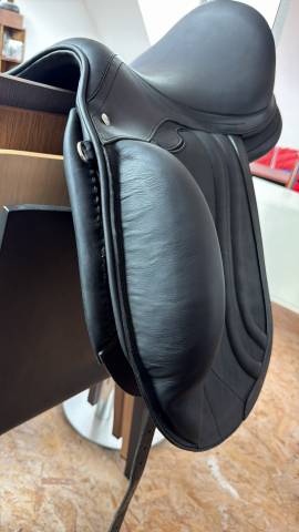 Sella da dressage   16" - 2020