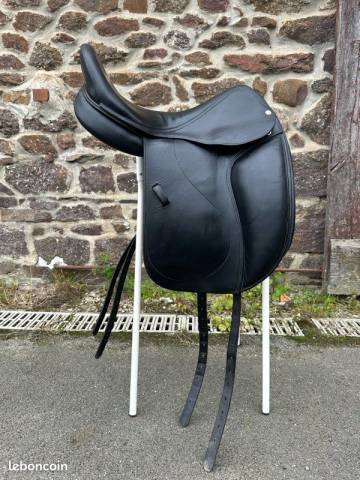 Sella da dressage Belloir  17.5" - 2016