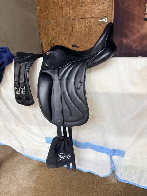 Sella da dressage Eric Thomas  17.5" - 2020
