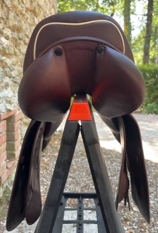 Sella da salto ostacoli Prestige Italia Michel Robert 17.5" - 2012